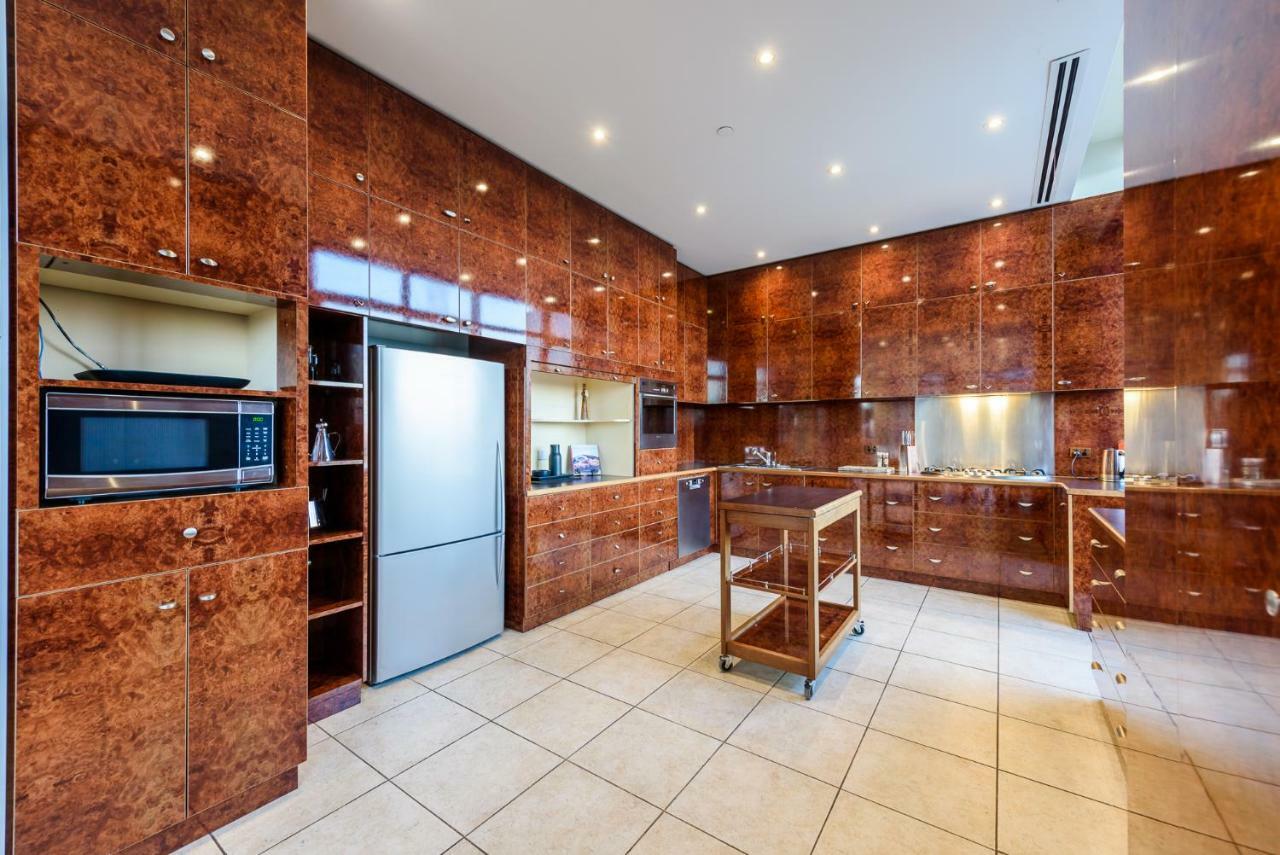 Exclusive Stays - Gallery Penthouse Melbourne Exterior photo